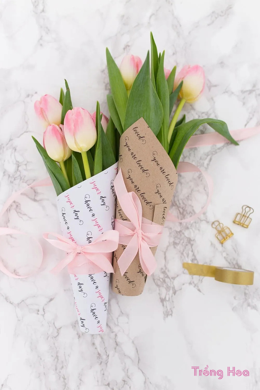 Tạo món quà nhỏ ngày 8/3 bằng cách làm bó hoa tulip DIY